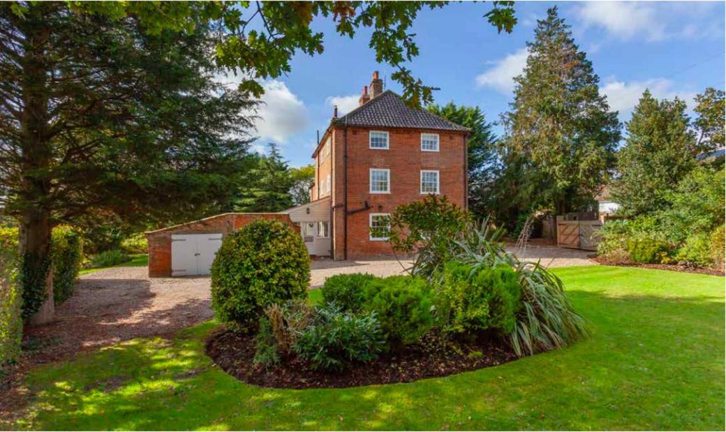 Large Three Storey Georgian House And Gardens Villa Wrentham ภายนอก รูปภาพ