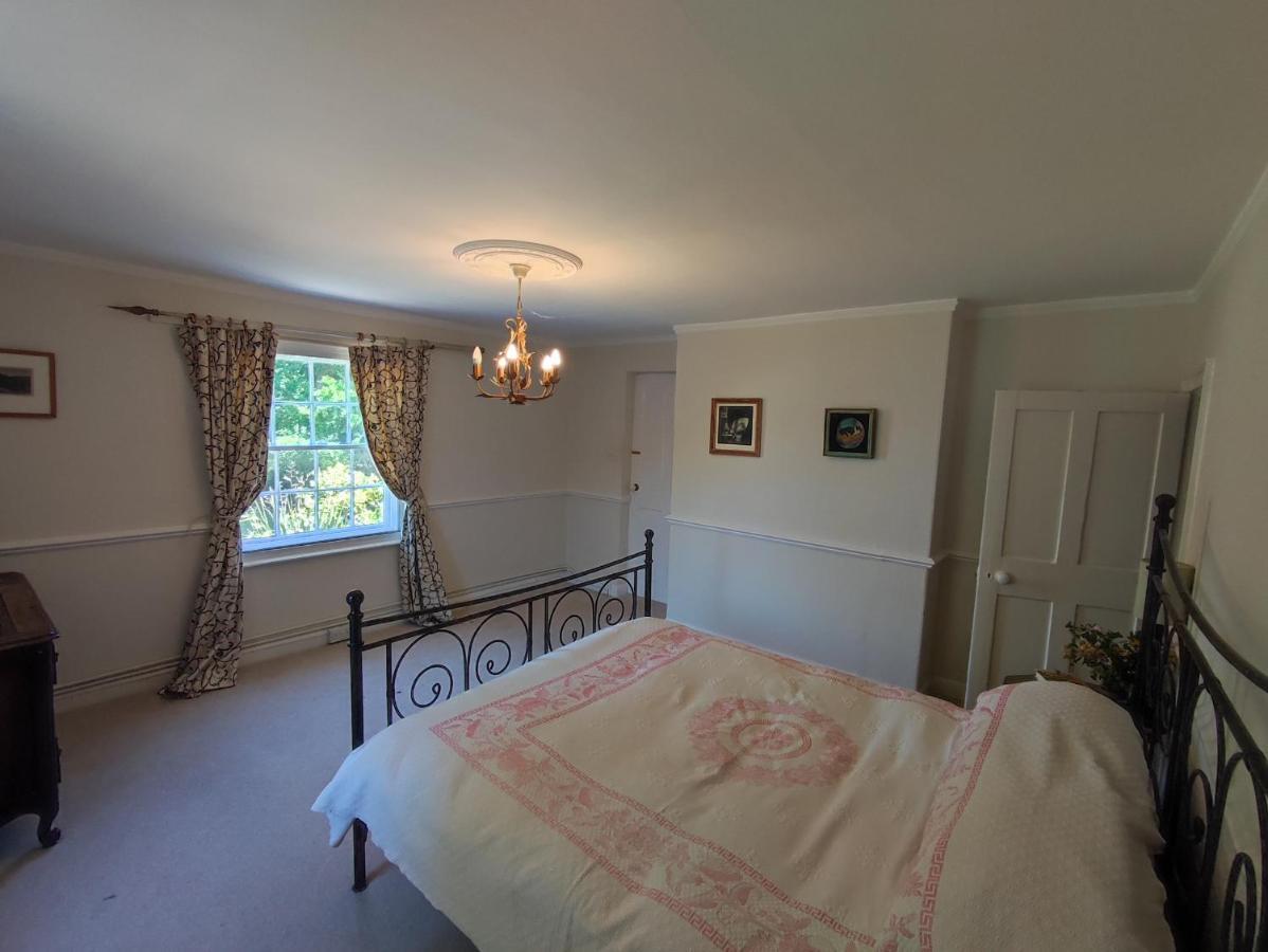 Large Three Storey Georgian House And Gardens Villa Wrentham ภายนอก รูปภาพ