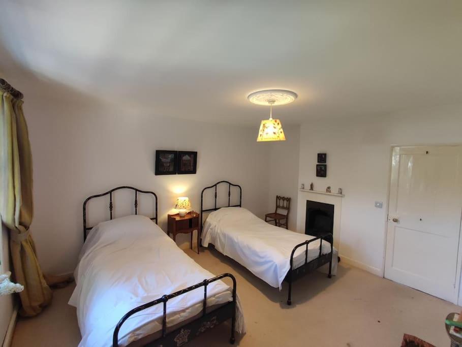 Large Three Storey Georgian House And Gardens Villa Wrentham ภายนอก รูปภาพ